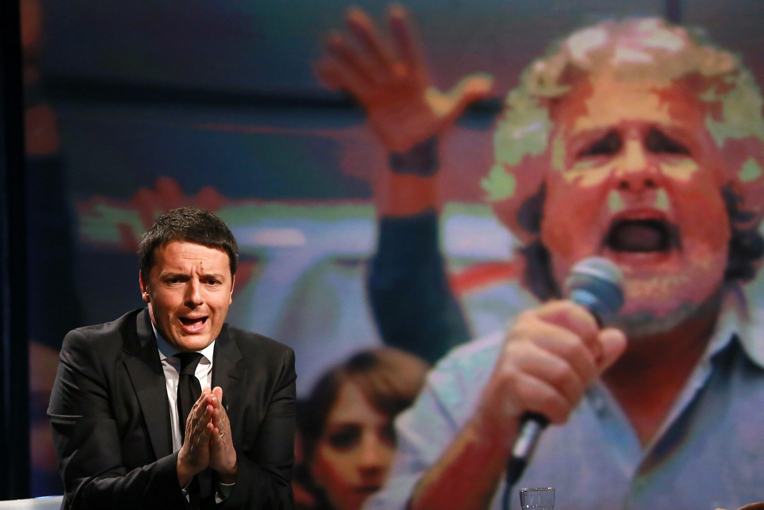 Italiassa niin pääministeri Matteo Renzi kuin oppositiojohtaja Beppe Grillo ovat vahvistaneet kannatustaan asettumalla vanhaa eliittiä vastaan. Kuva: All Over Press/Imago/Insidesphoto