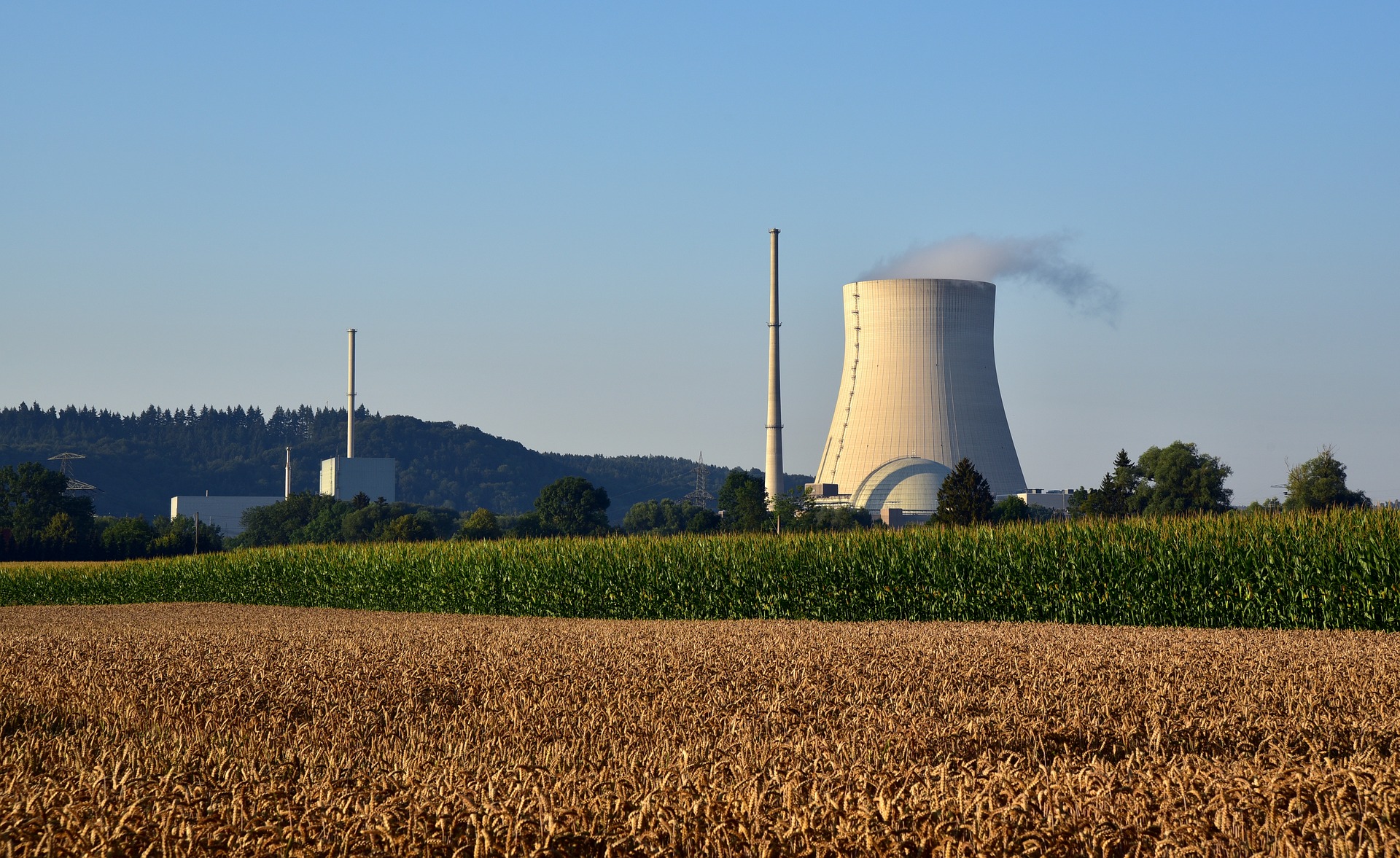 Saksa on Euroopassa poikkeus ja sulkee ydinvoimalansa vuoden 2022 loppuun mennessä. Kuva: Pixabay